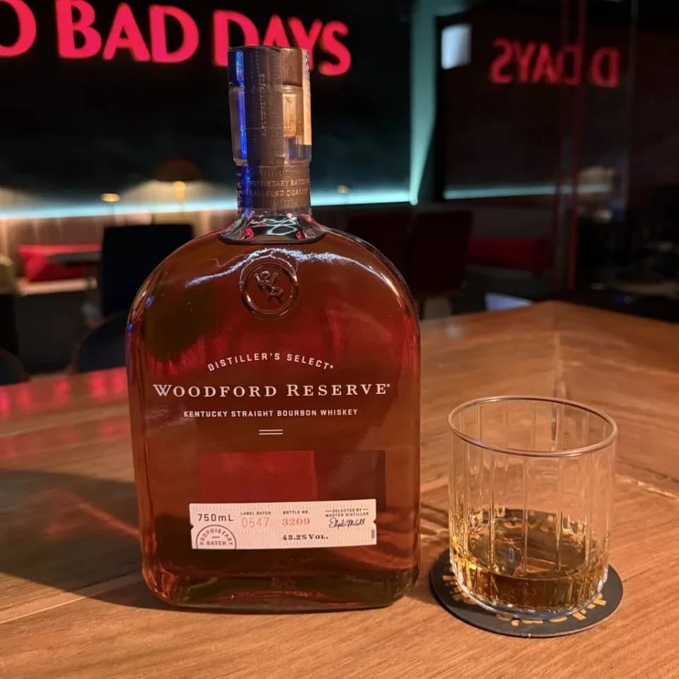 Woodford Reserve – Kentucky Straight Bourbon Whiskey