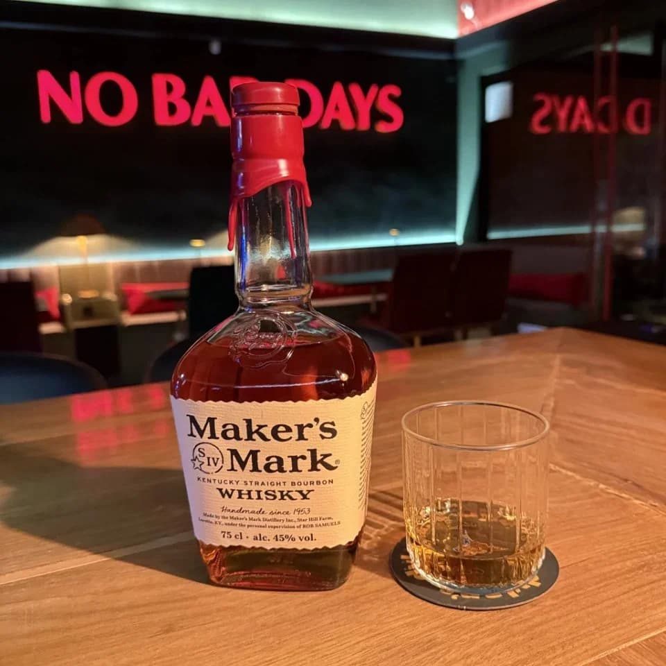 Maker’s Mark – Kentucky Straight Bourbon Whiskey