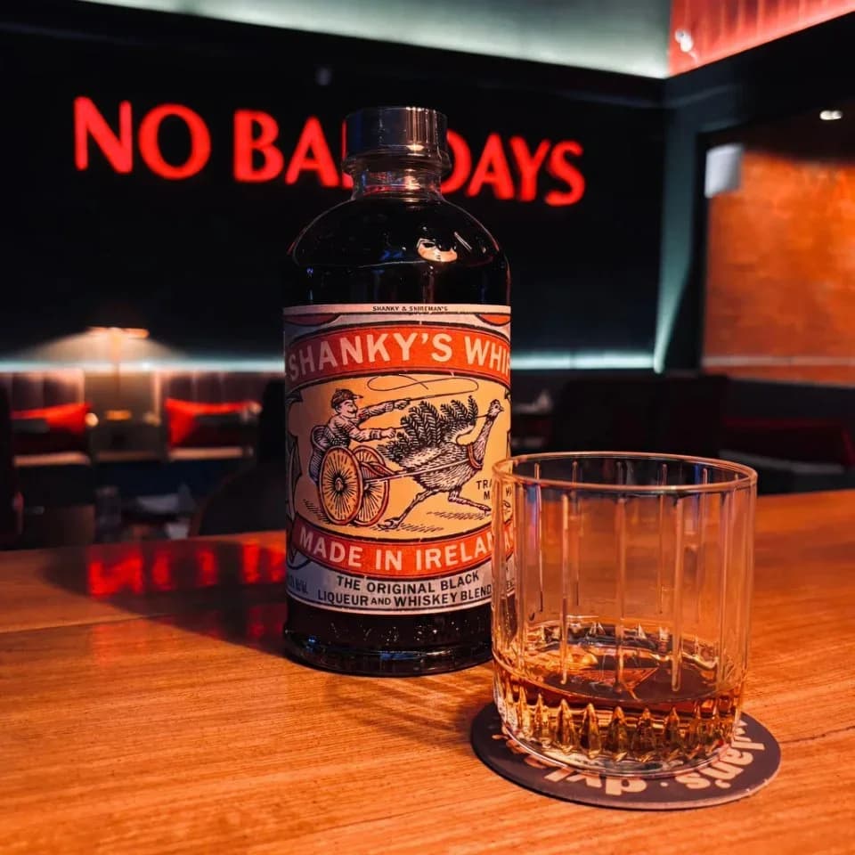 Shanky’s Whip – Irish Whiskey Liqueur