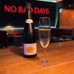 Champagne Veuve Clicquot Demi-Sec