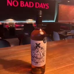 Cordero con Piel de Lobo Rosé
